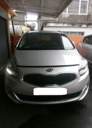 Kia Caren  - Family Cars on Aster Vender