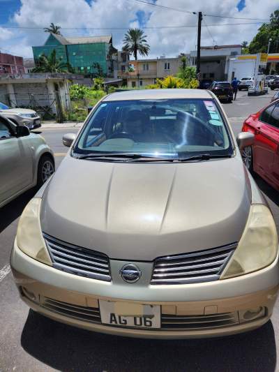 Nissan Tiida - Family Cars