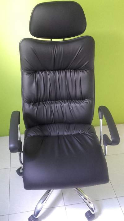 For sale - Lorenzo Executive Chair - Desk chairs