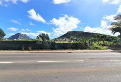 92 PERCHES ON MAIN ROAD SYED HOSSEN STREET PHOENIX - Land on Aster Vender