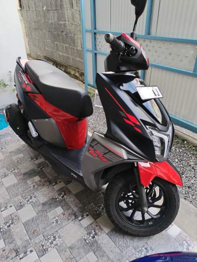 Scooter NTORQ 125 race edition - Scooters (above 50cc) on Aster Vender