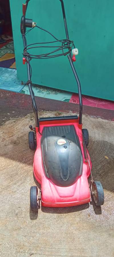 Lawn mower - Others on Aster Vender