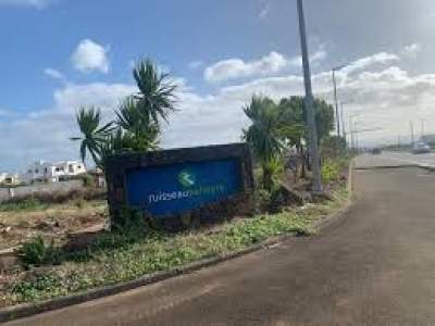 LOOKING FOR LAND TO BUY IN RUISSEAU PALMYRE FLIC EN FLAC - Land on Aster Vender