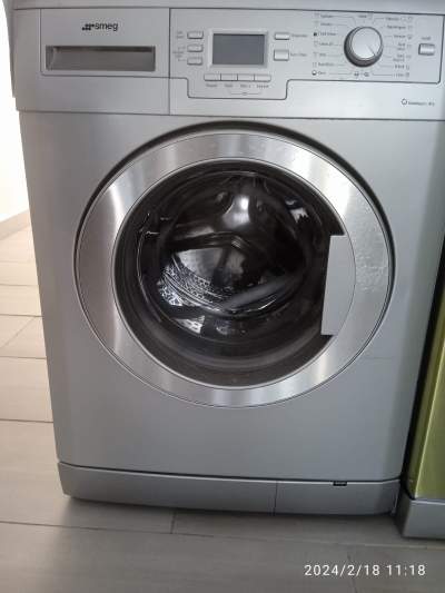 SMEG 8kg Washing Machine - All household appliances