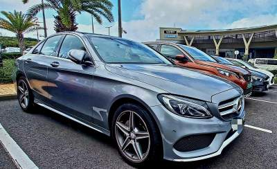 FOR SALE - Luxury Cars on Aster Vender