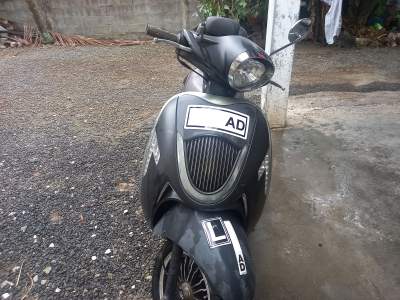 WYS VETERANO - Scooters (above 50cc) on Aster Vender