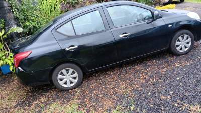 Nissan almeira - Compact cars