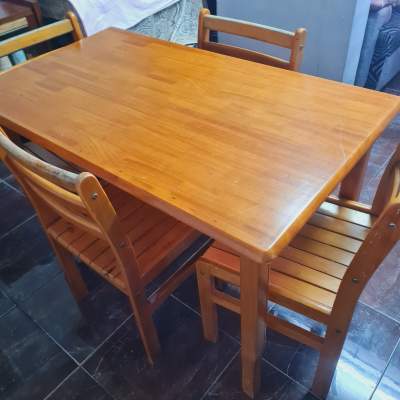 Table with 4 chairs - Others on Aster Vender