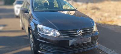 Volkswagen Polo Year 2017 - Luxury Cars on Aster Vender