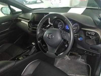 Toyota C-HR 2019 - SUV Cars on Aster Vender