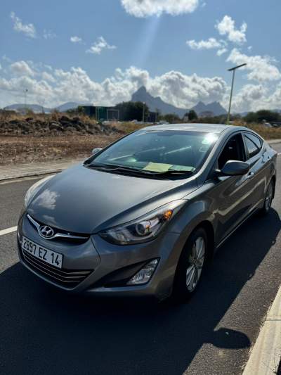 Hyundai Elantra-2014 - Family Cars on Aster Vender