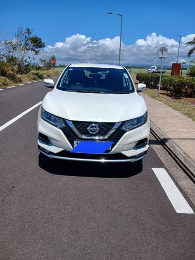 Nissan Qashqai 1.2 Accenta 2019 - SUV Cars on Aster Vender