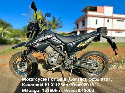 Motorcycle Kawasaki - Sports Bike on Aster Vender