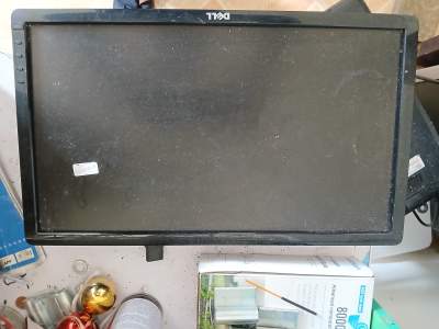 LCD Monitor without Stand - LCD Monitor on Aster Vender