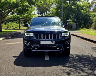 Jeep Grand Cherokee - 1941 Edition 2016 - SUV Cars on Aster Vender