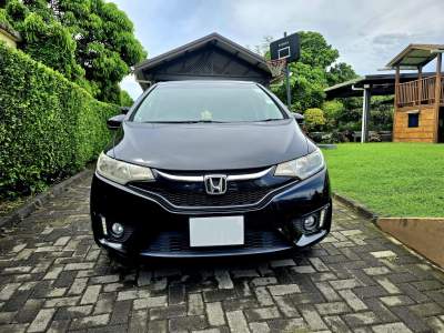 Honda Fit Hybrid Japan 2017 - Family Cars on Aster Vender