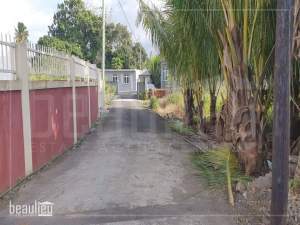 Residential land of 12.5 perches in L'Aventure - Land on Aster Vender