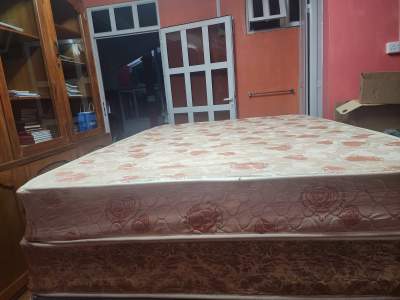 Mattress - Mattress on Aster Vender