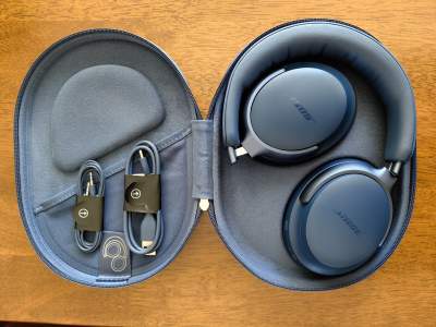 BOSE QUIET COMFORT ULTRA HEADPHONE - Headphone on Aster Vender