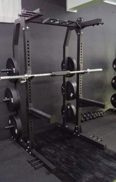 Half Rack Olympic Bar  Bumper plates up to 25kgs. - Fitness & gym equipment on Aster Vender