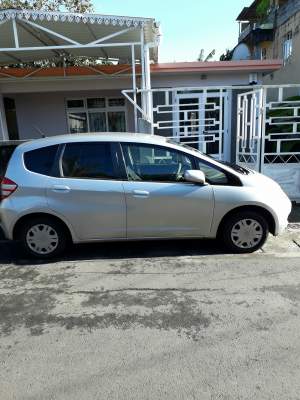 Honda Fit grey - Family Cars
