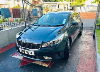 Kia Cerato 2017 - Family Cars