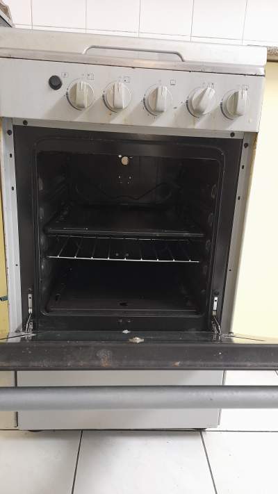 Four / Standing oven à Q.Bornes - Kitchen appliances