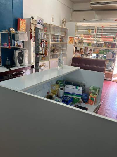 Furniture for Beauty parlour for sale - Others