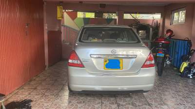 Nissan Tiida Latio 2005 – Automatic, Well Maintained, 226,000 km - Family Cars on Aster Vender