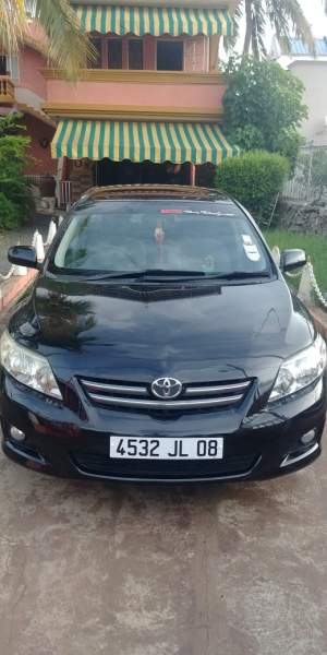 TOYOTA GLI COROLLA 08. EXCELLENTE ETAT - Luxury Cars on Aster Vender
