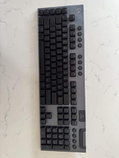 Logitech G915 Lightspeed Wireless Gaming Keyboard - Other PC Components