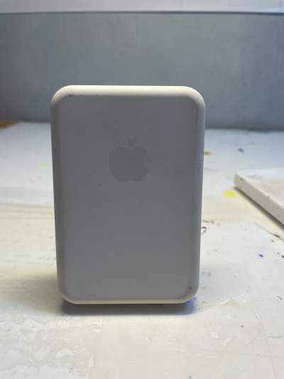 Apple MagSafe - External battery