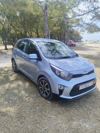 Kia Picanto 2019 - Compact cars on Aster Vender