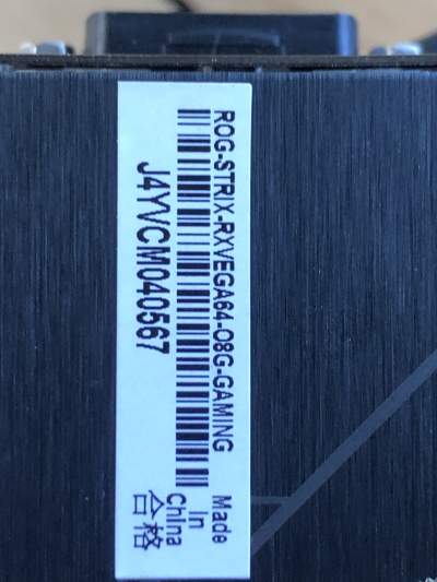 ASUS ROG Strix Radeon RX Vega 64 8 Go (modèle Gaming OC) - Graphic Card (GPU)