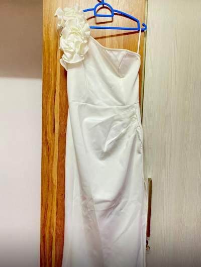 Long White Dress - Dresses (Women)