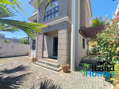 Villa at Pereybere - Villas