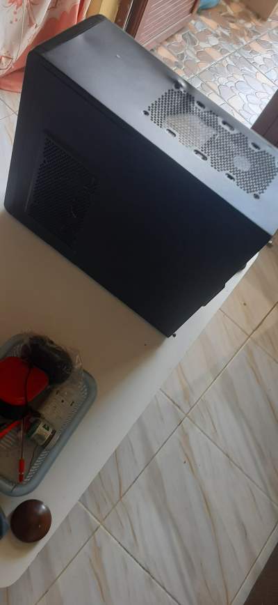 Pc - PC (Personal Computer)