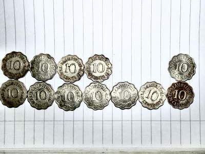 Queen Elizabeth The Second Mauritian Coins - Coins