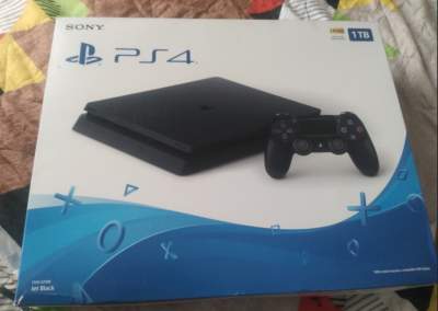 NEW PS4 SLIM 1TB - PlayStation 4 Games on Aster Vender