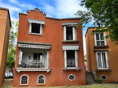 Villa at Port Chambly - Villas