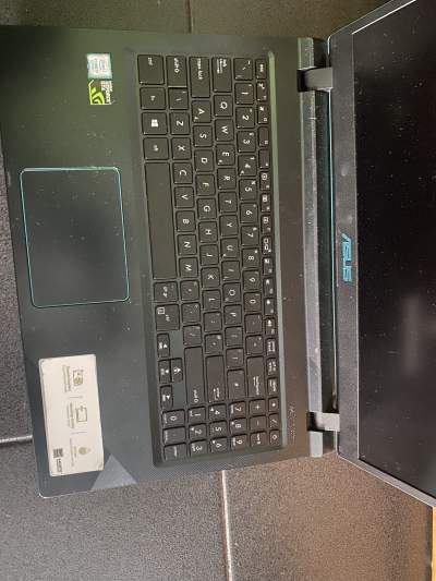 Asus - PC (Personal Computer)