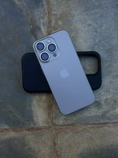 iPhone 15 Pro - iPhones