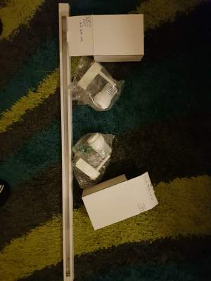 LOT DE 2 SPOTS LUMINEUX LED - Interior Decor on Aster Vender