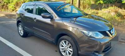 Nissan Qashqai 2016 - Family Cars