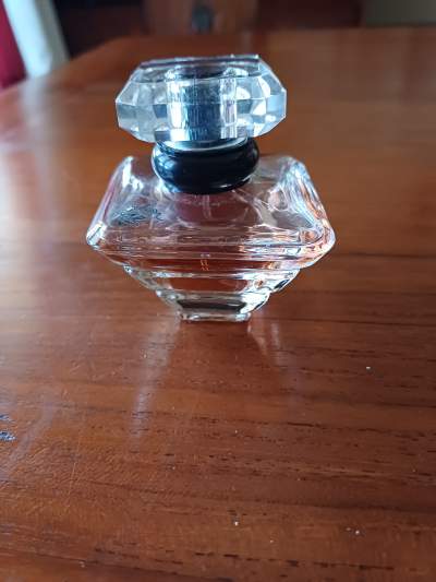 Trésor Lancome - All Perfume