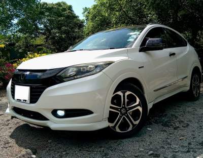 2014 Honda Vezel Hybrid - SUV Cars