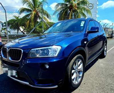 BMW SUV X3 - Luxury Cars