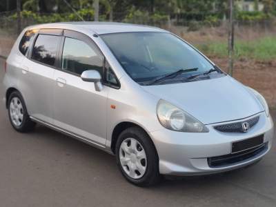 Honda Fit 2007 (Automatic) - Compact cars