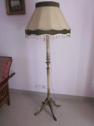 Abat jour sur pied - Living room sets