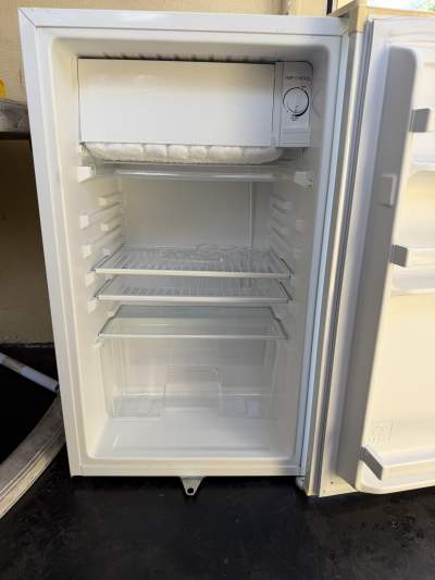 Refrigerator - Sharp - Kitchen appliances